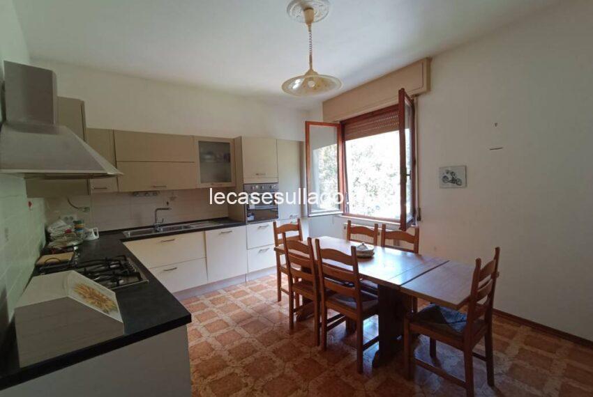 e7d75697-a25e-4f3c-8123-ef43d168a64b